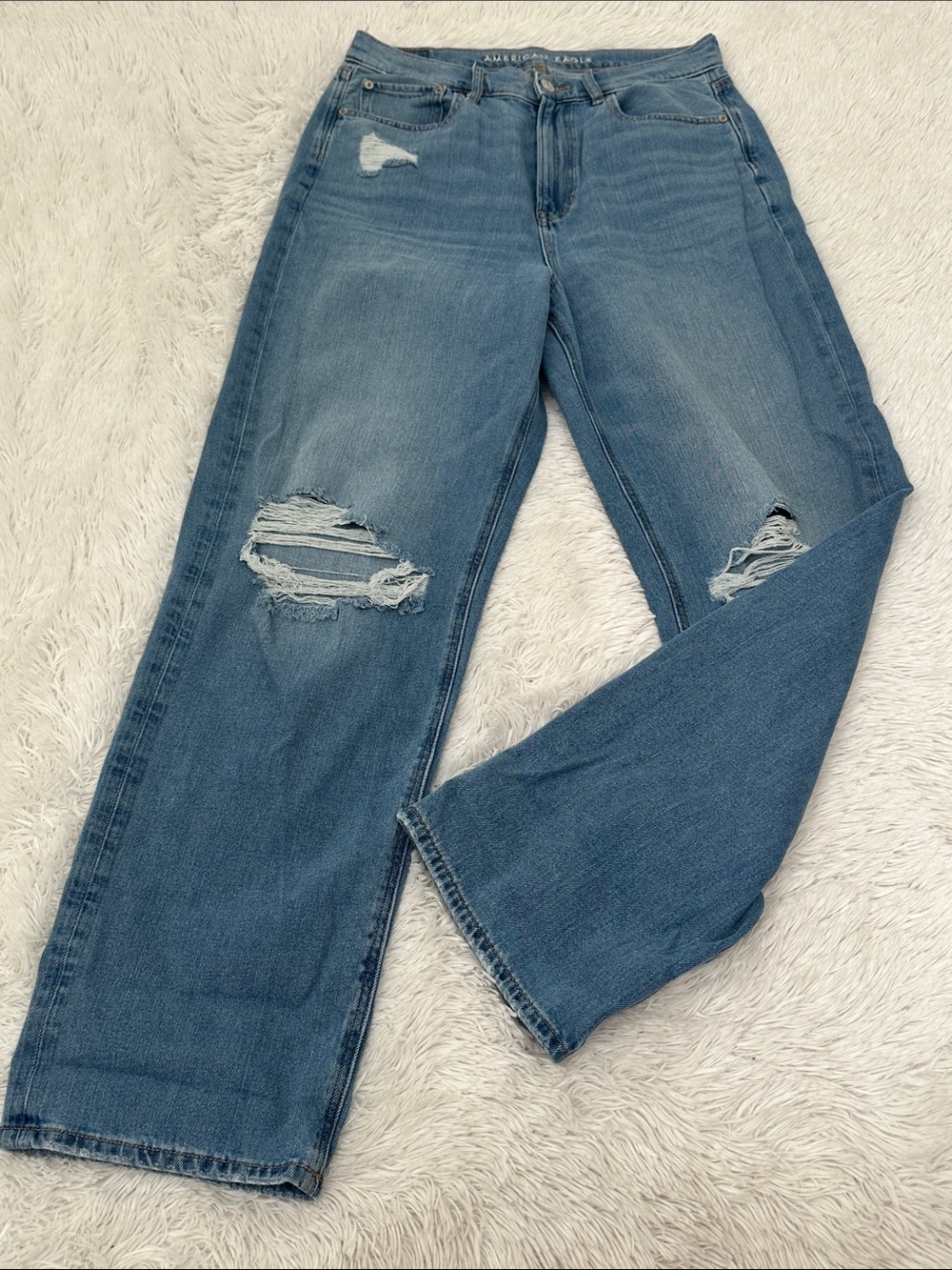 🍏 American Eagle Baggy Jean
